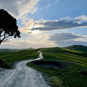 Il Rifugio Nelle Crete Vescona